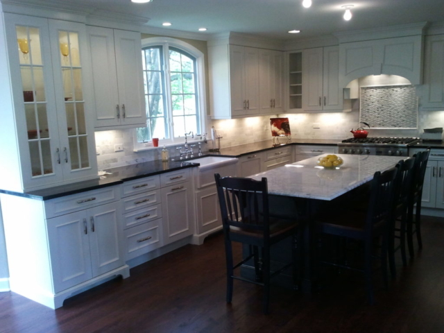 White Cabinets with Dark Island